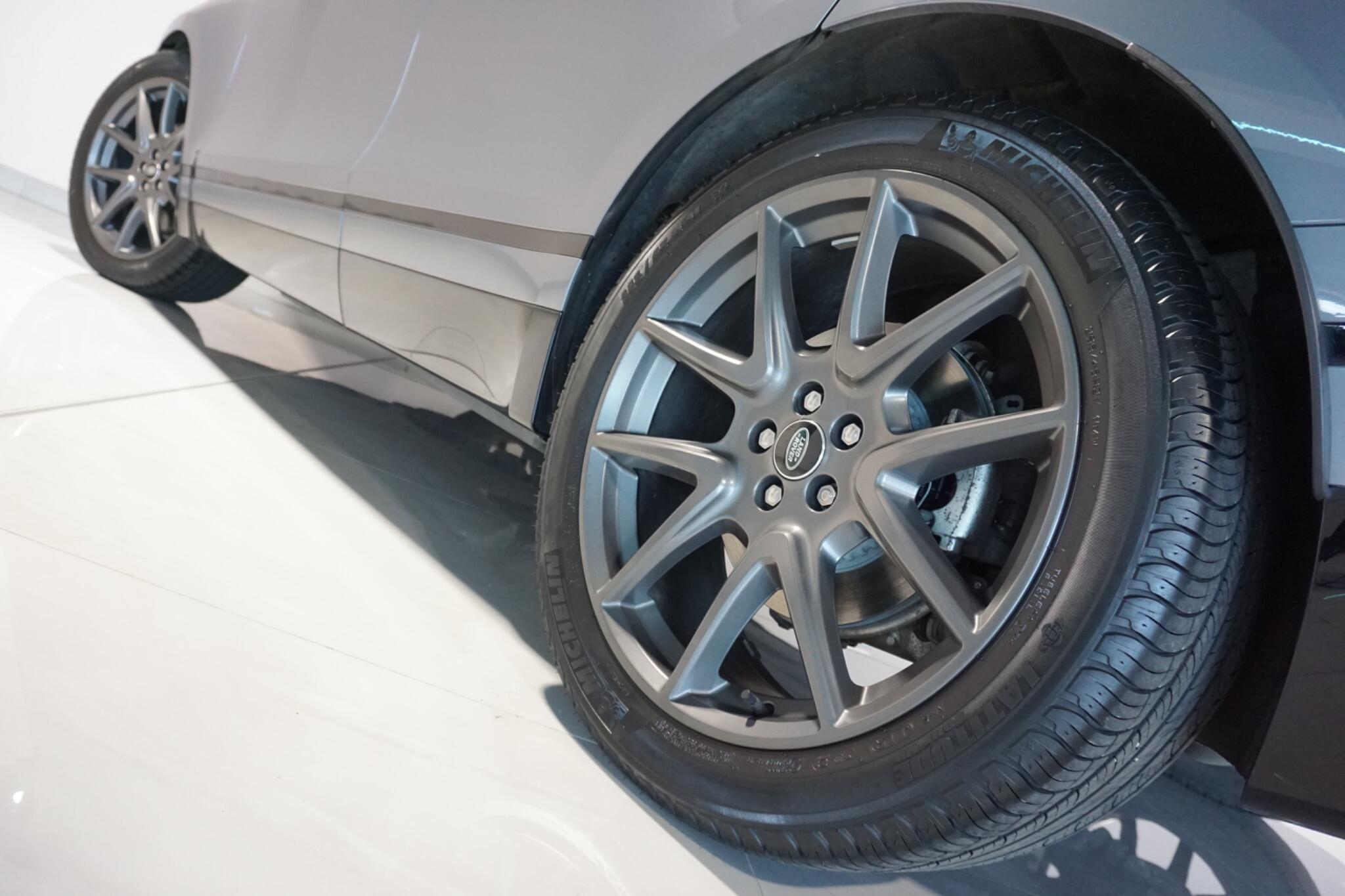 Land Rover Range Rover Velar 2.0 P250 Dynamic HSE SUV 5dr Petrol Auto 4WD Euro 6 (s/s) (249 ps)